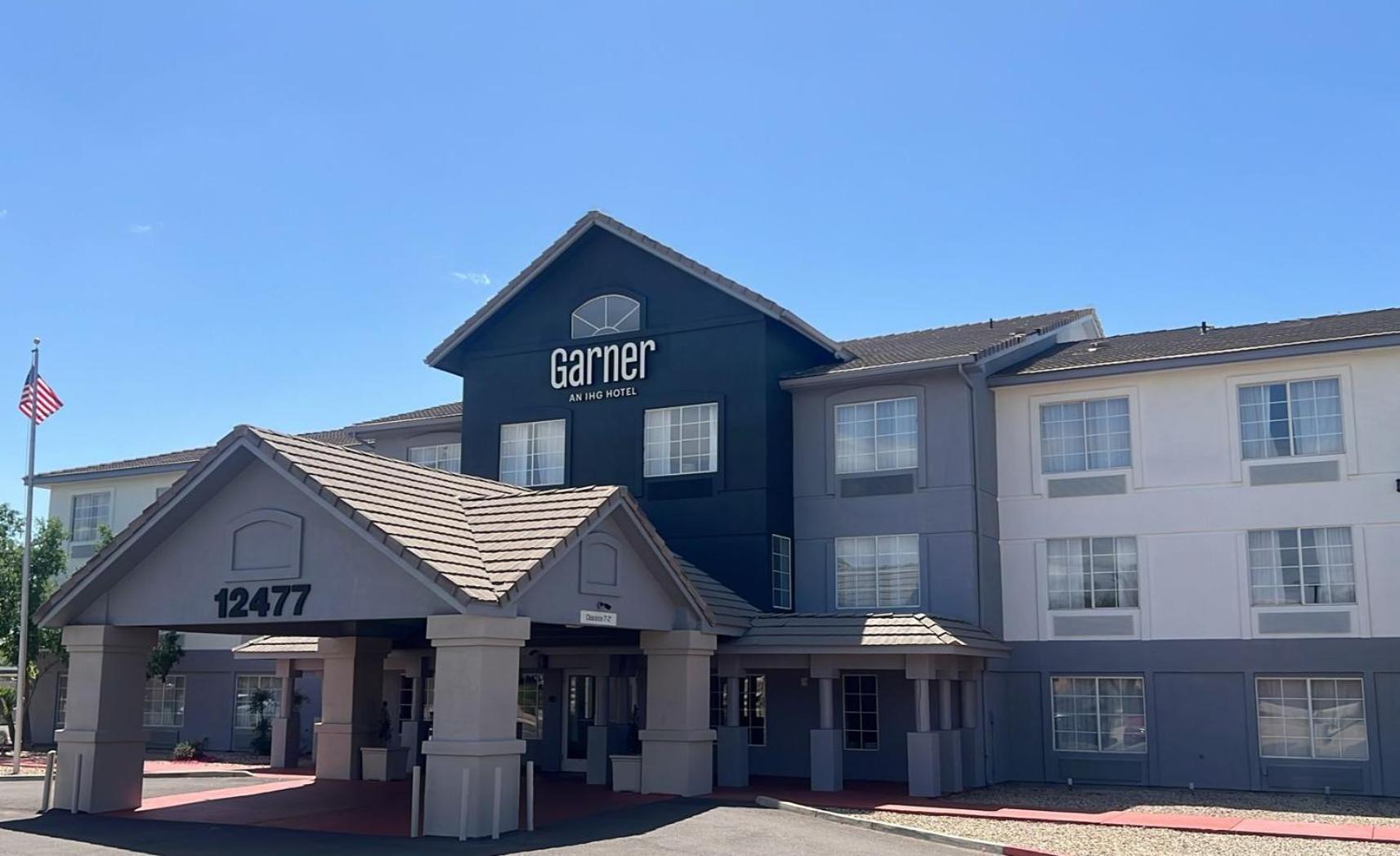 Garner Hotel By Ihg Phoenix - Surprise Exterior photo